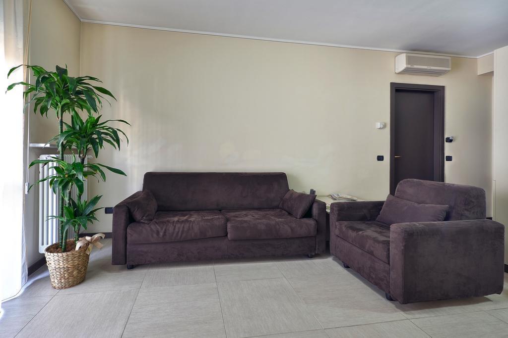 Residence La Sfera Павия Стая снимка